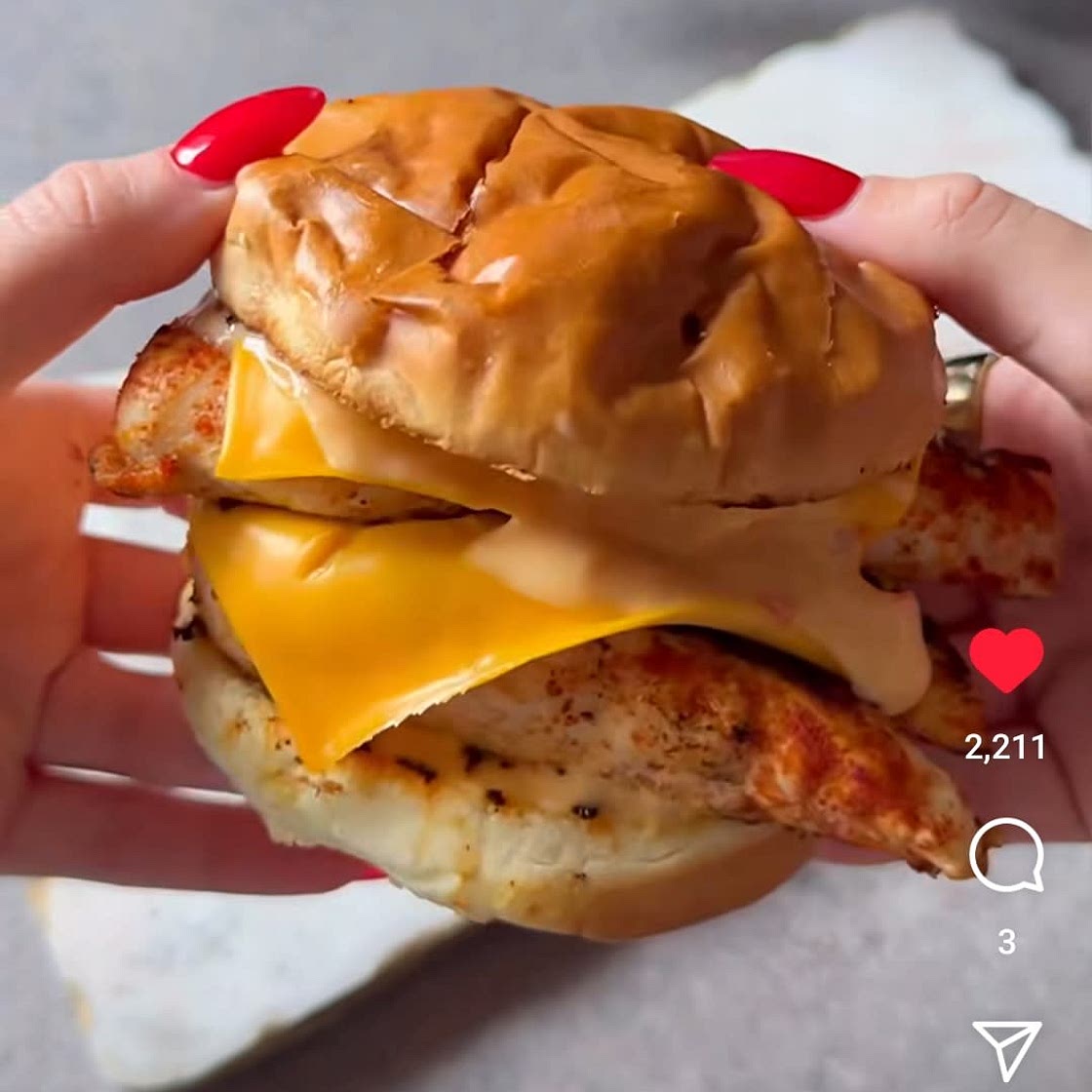 Grilled chicken burger