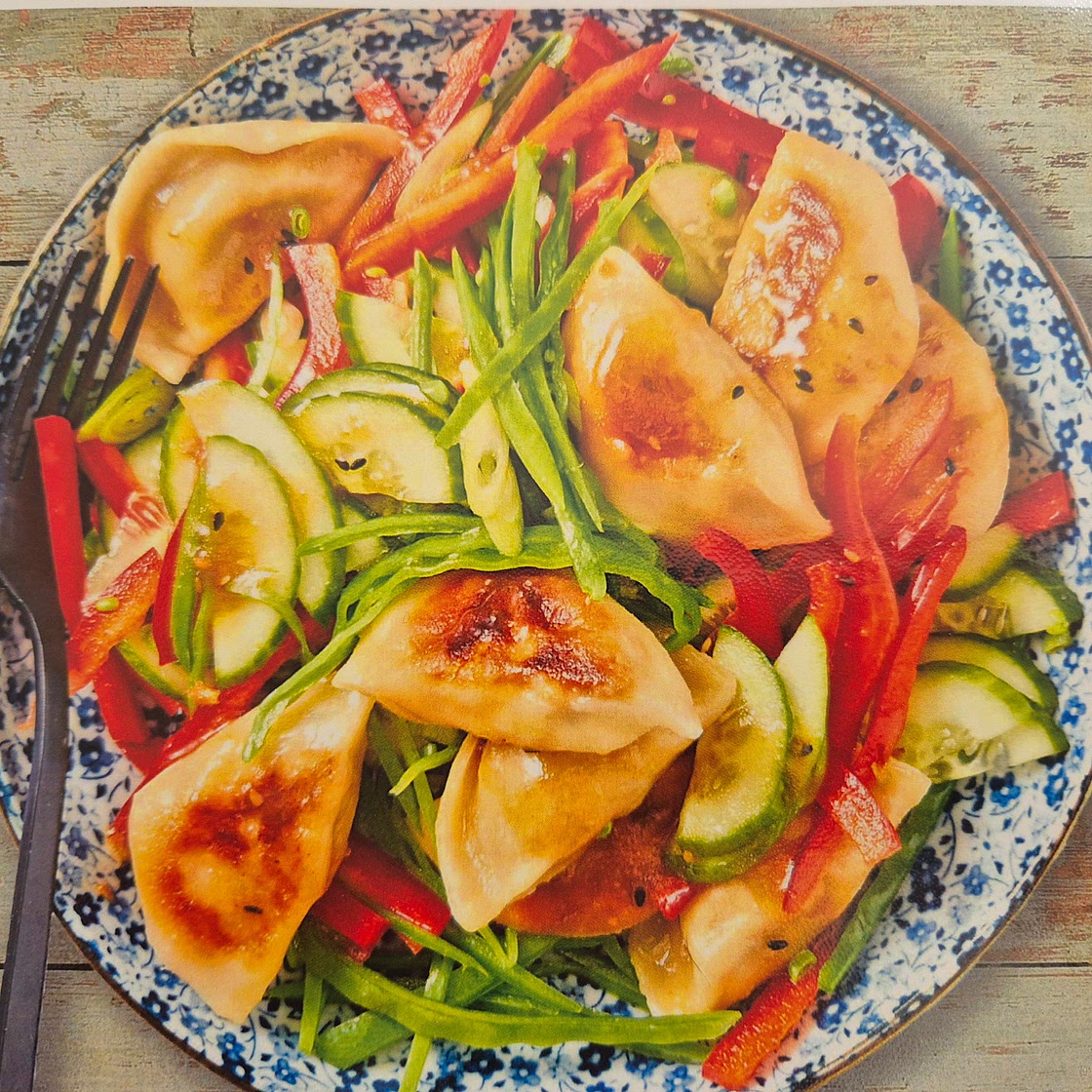 Asian Pork Potsticker Dumpling Salad