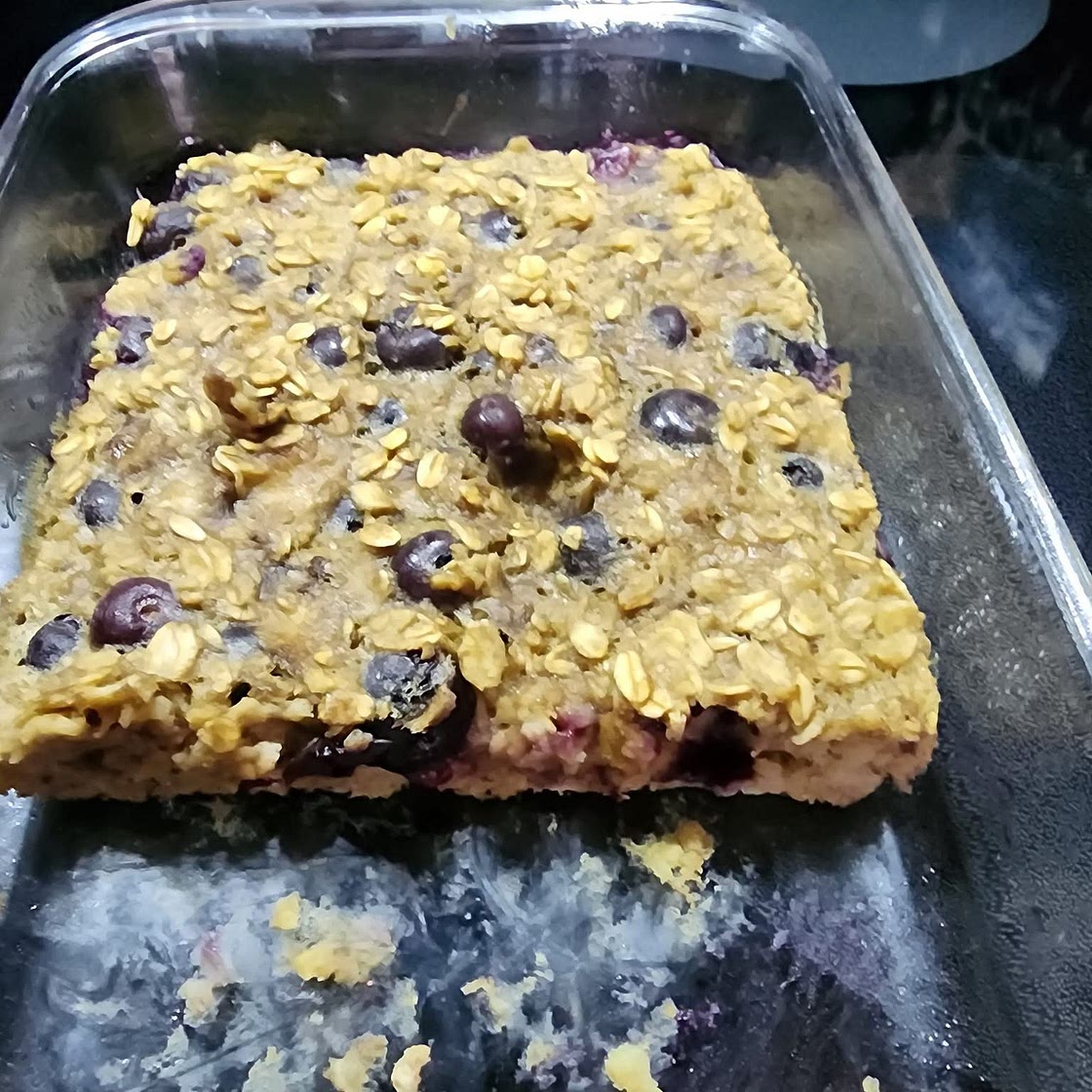 Blueberry oatmeal bake - All Recipes Club