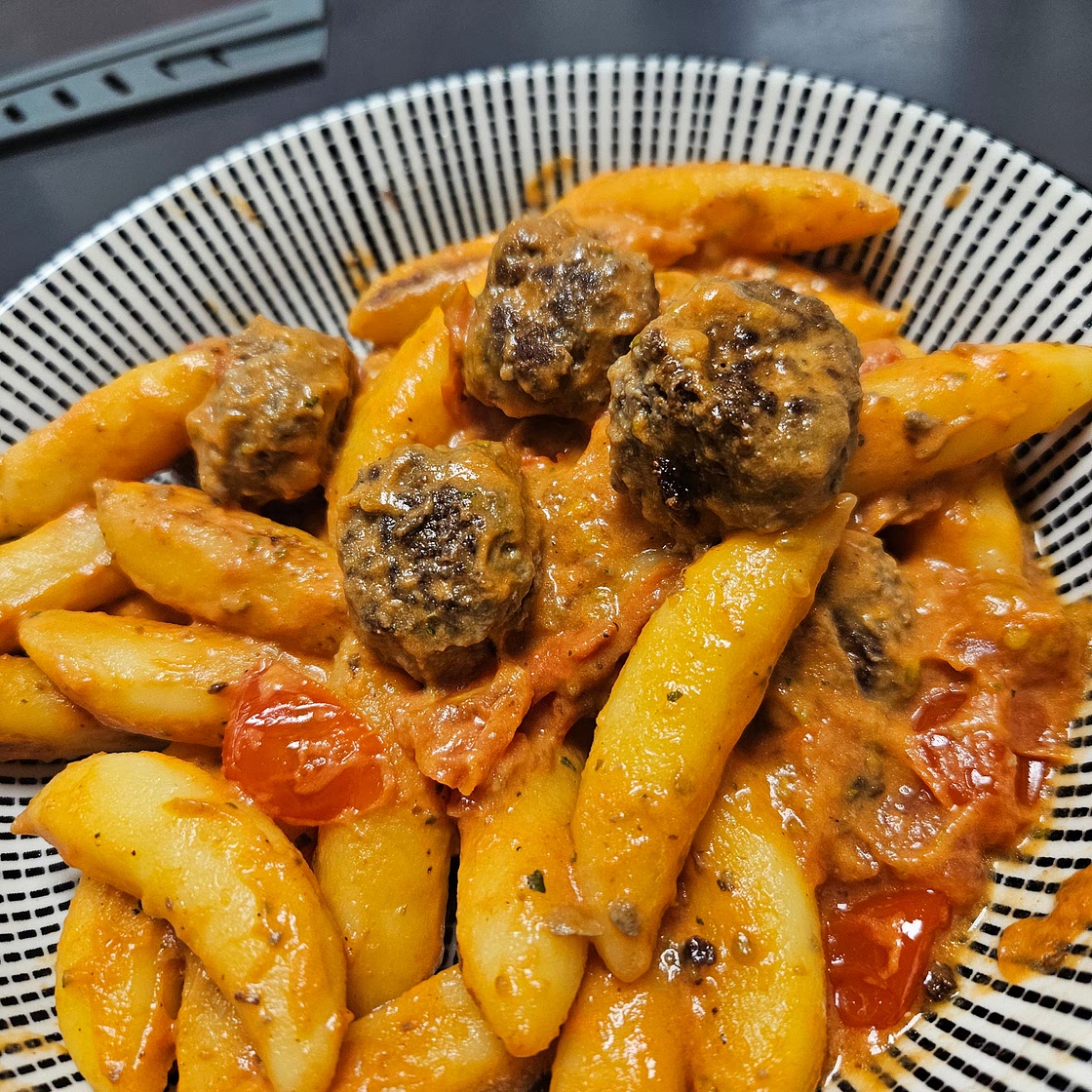 Schupfnudeln & Hackbällchen