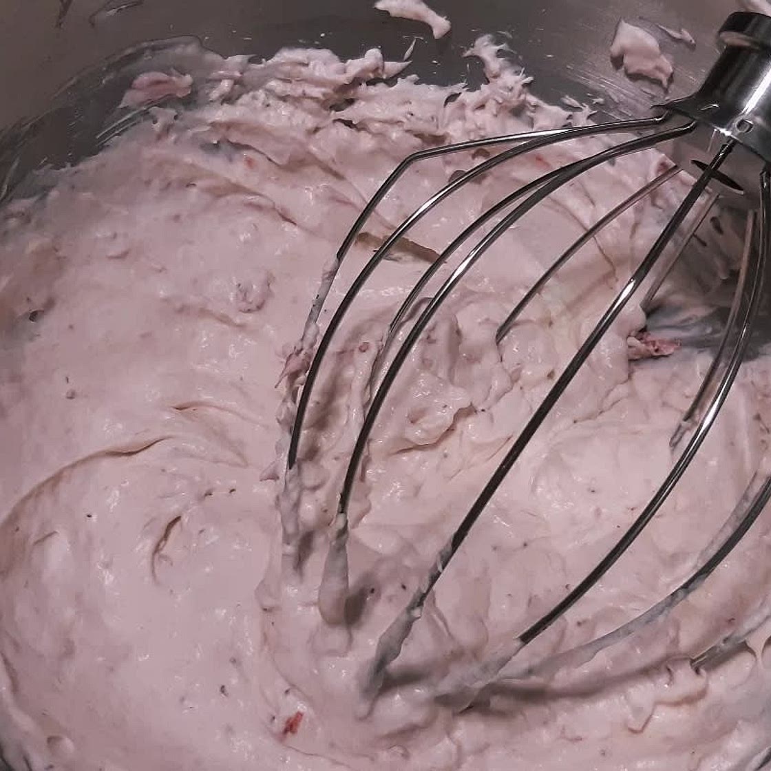 Strawberry Cream Choux Filling