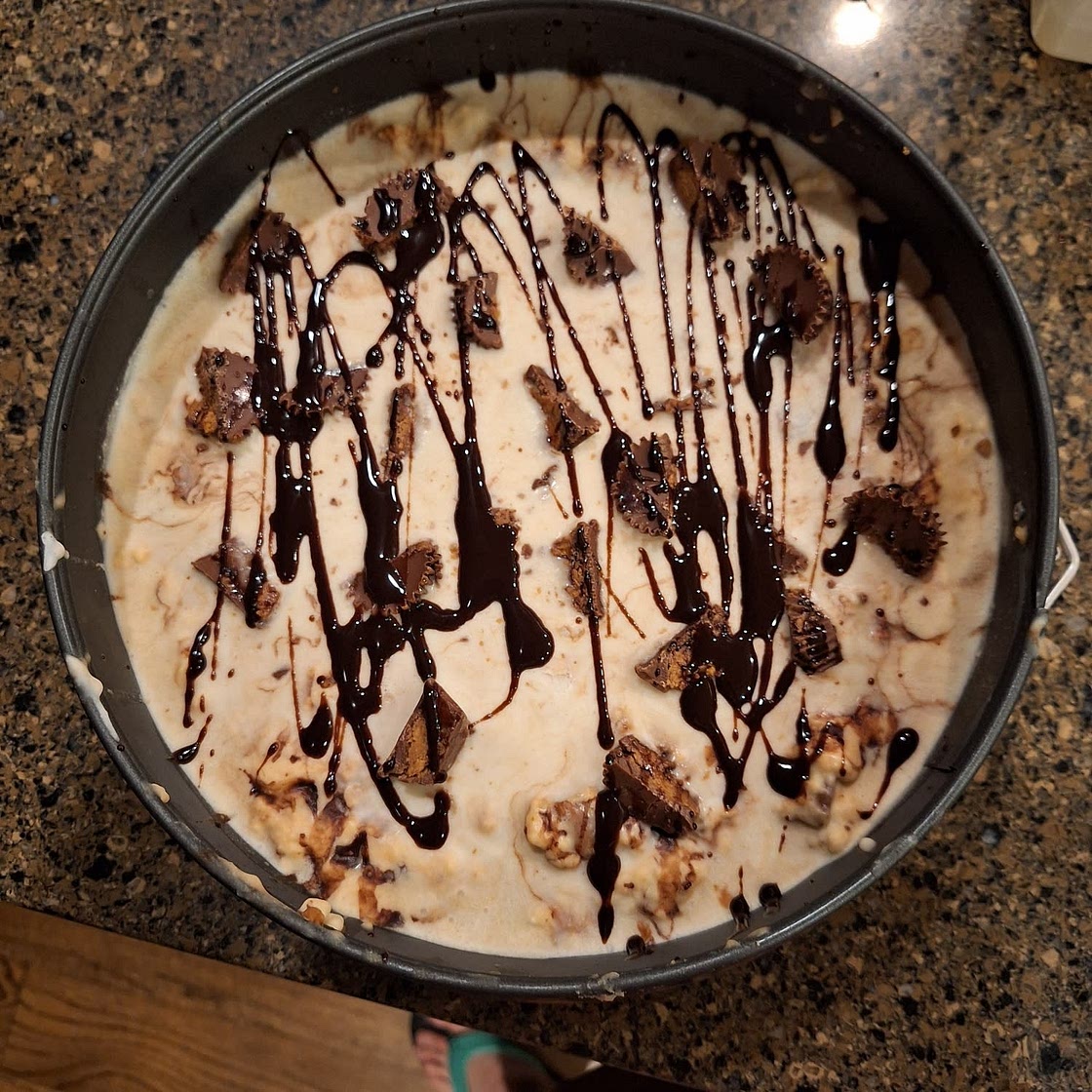 Reese’s™ Peanut Butter Pie