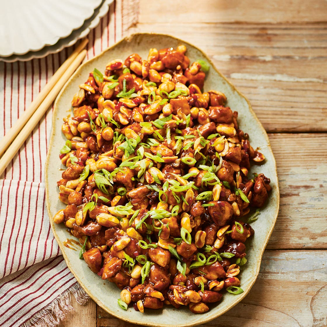 Sichuan Velveted Chicken with Peanuts