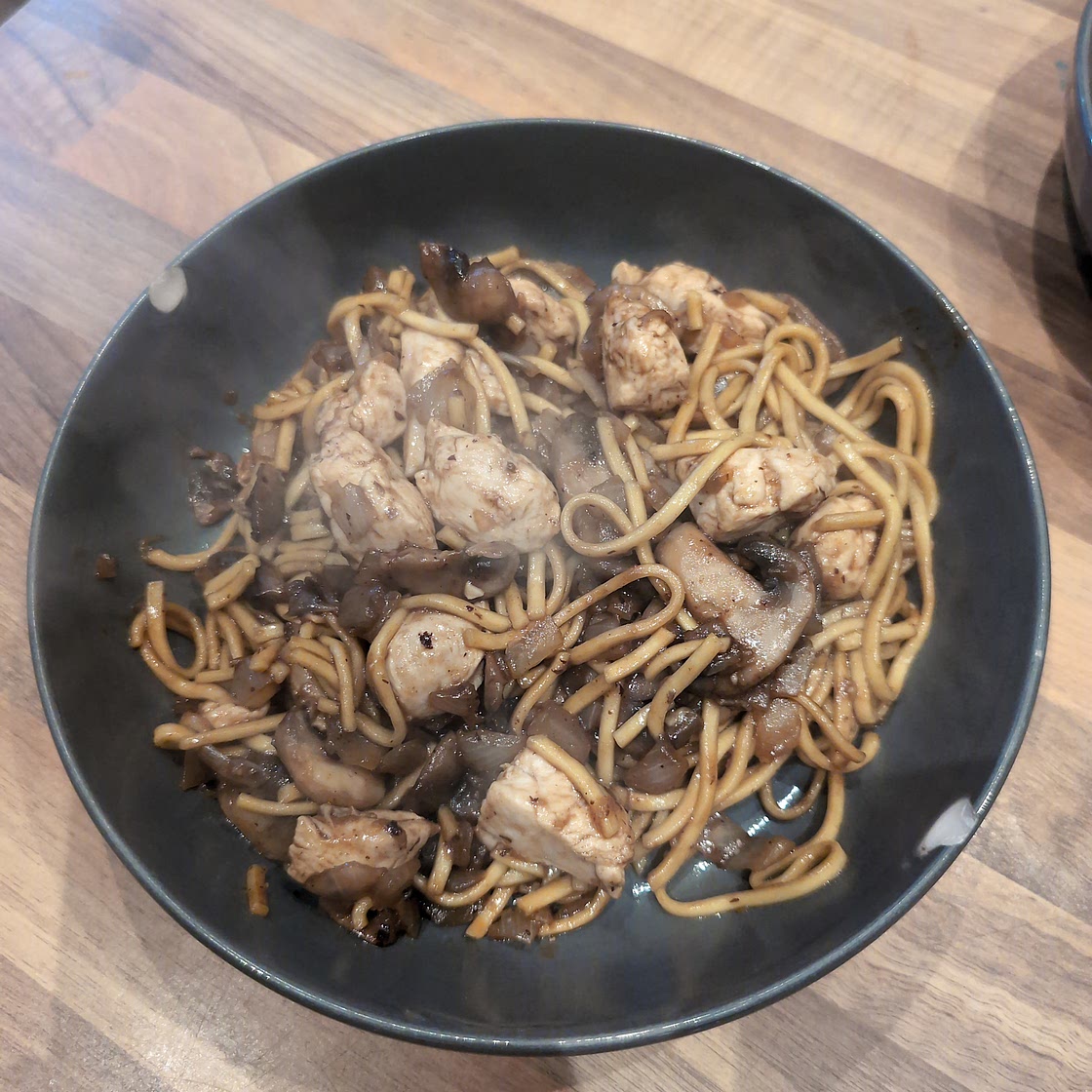 Chicken Noodle Stir Fry
