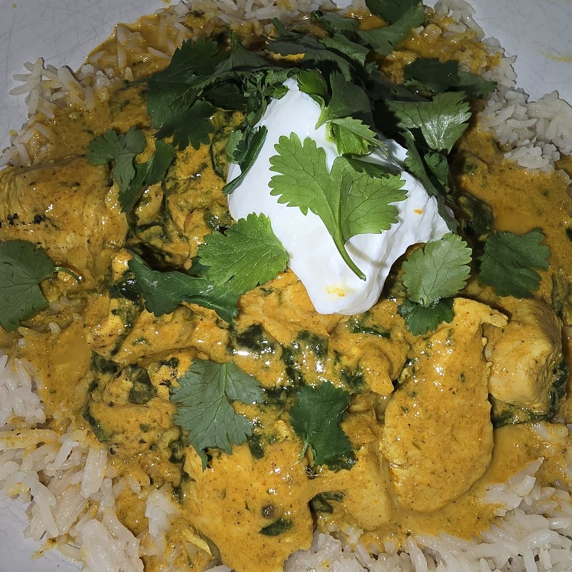 Chicken Saag (Chicken and Spinach Curry)