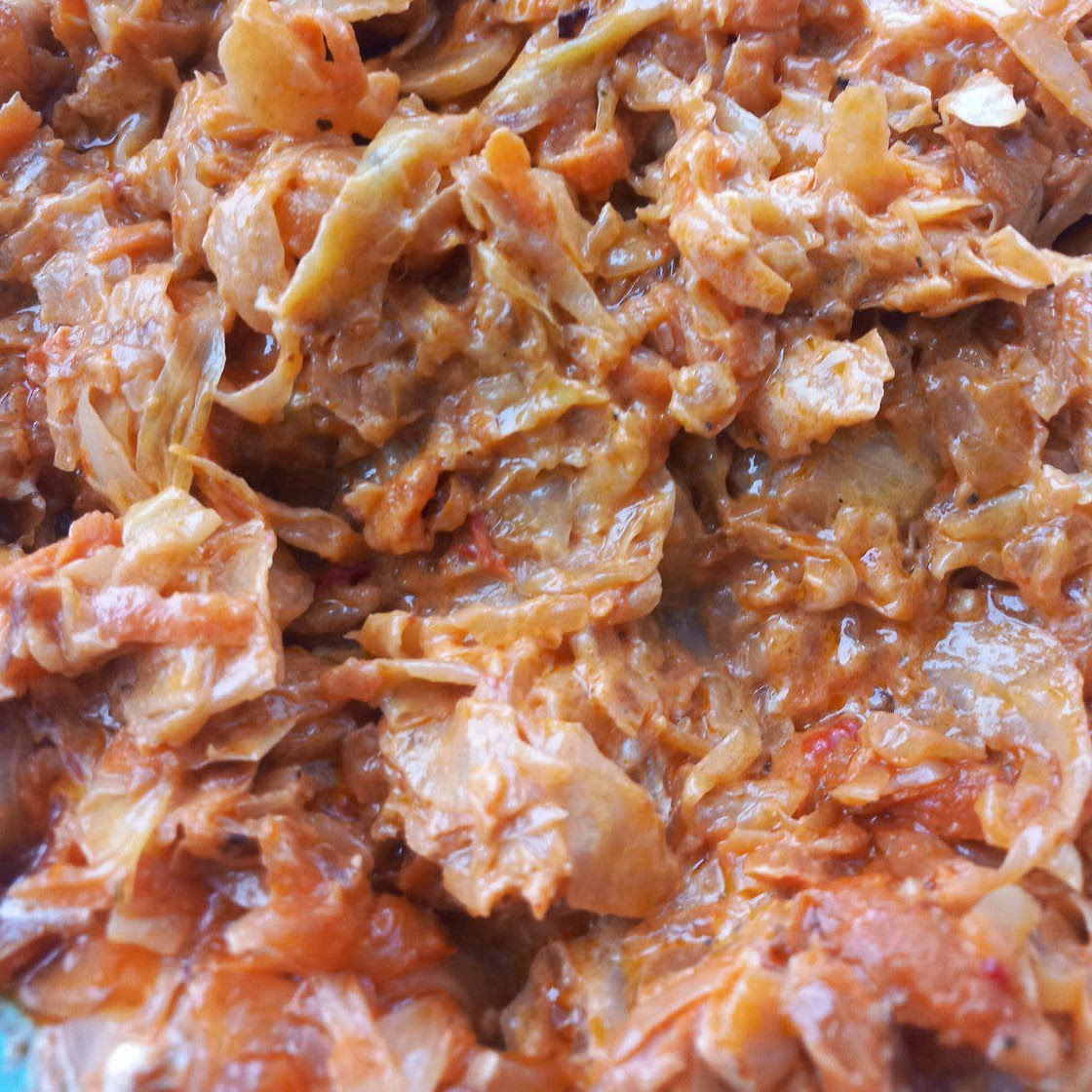 тушёная капуста