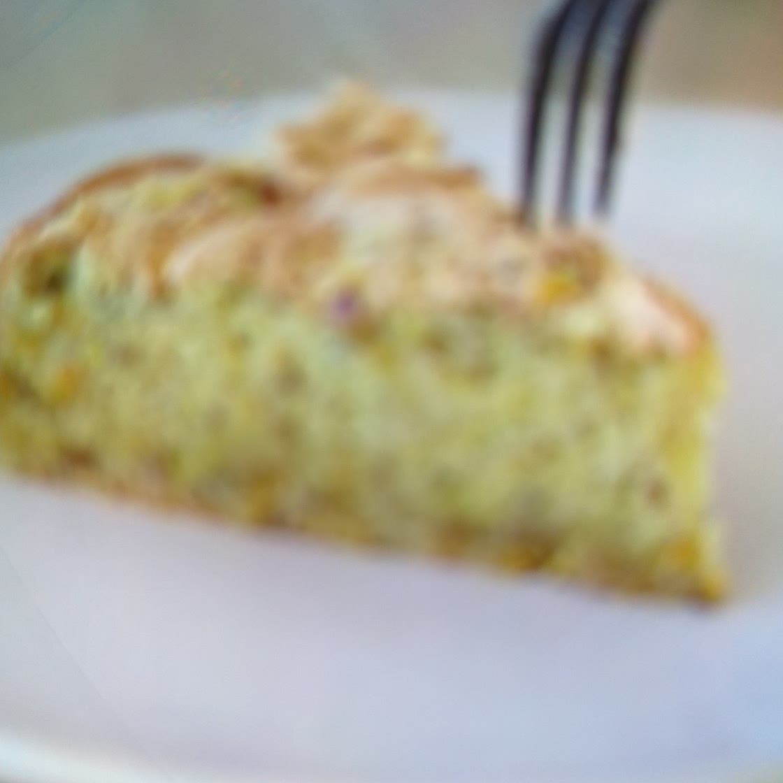 Flourless pistachio cake