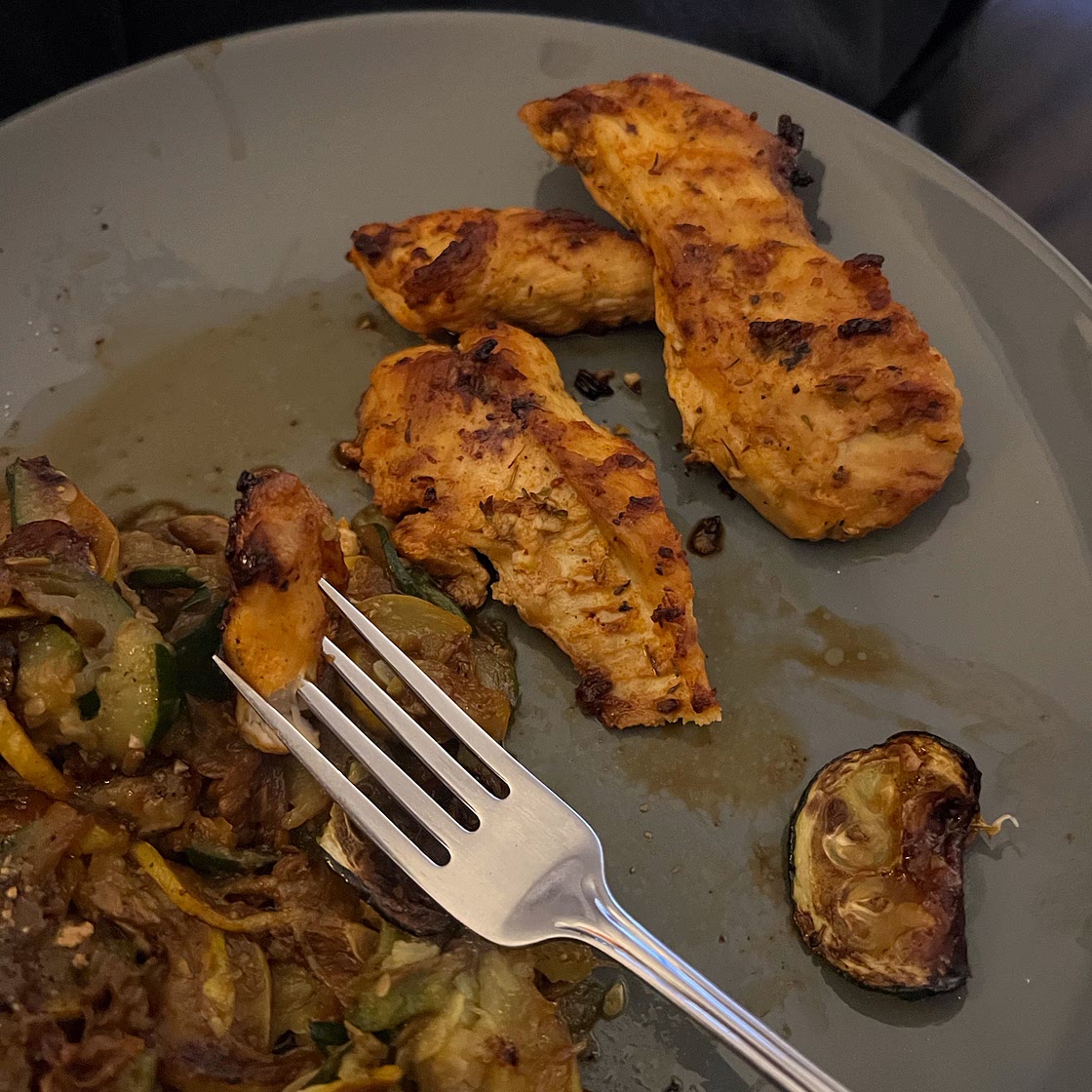 One Skillet Keto Portuguese Style Chicken