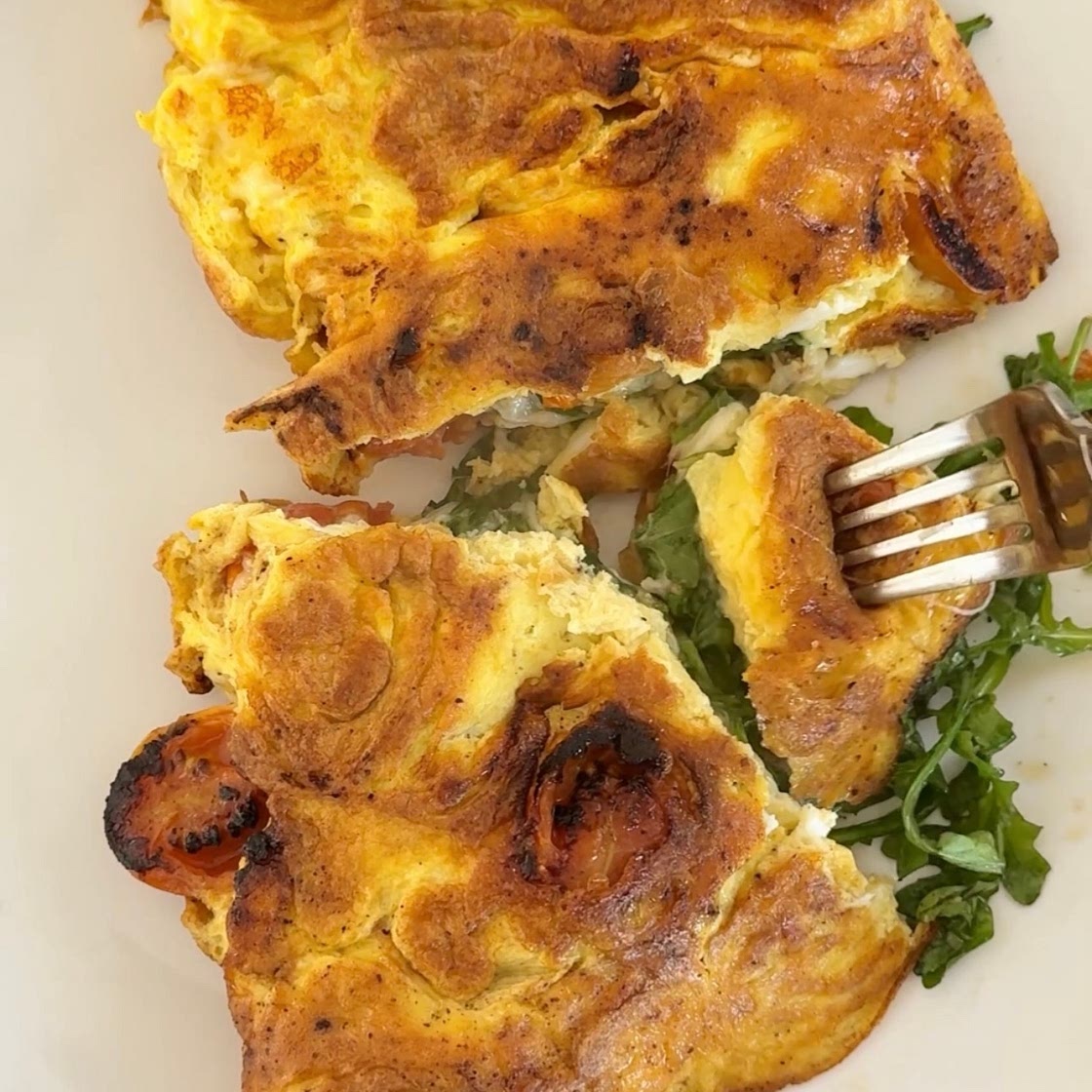 Tomato Arugula Omelette 