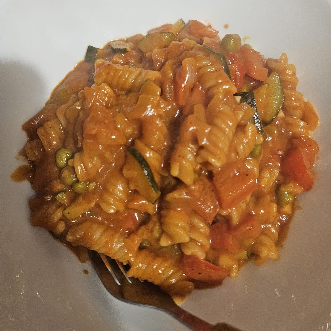Creamy Vegan One Pot Pasta (Asian Style)