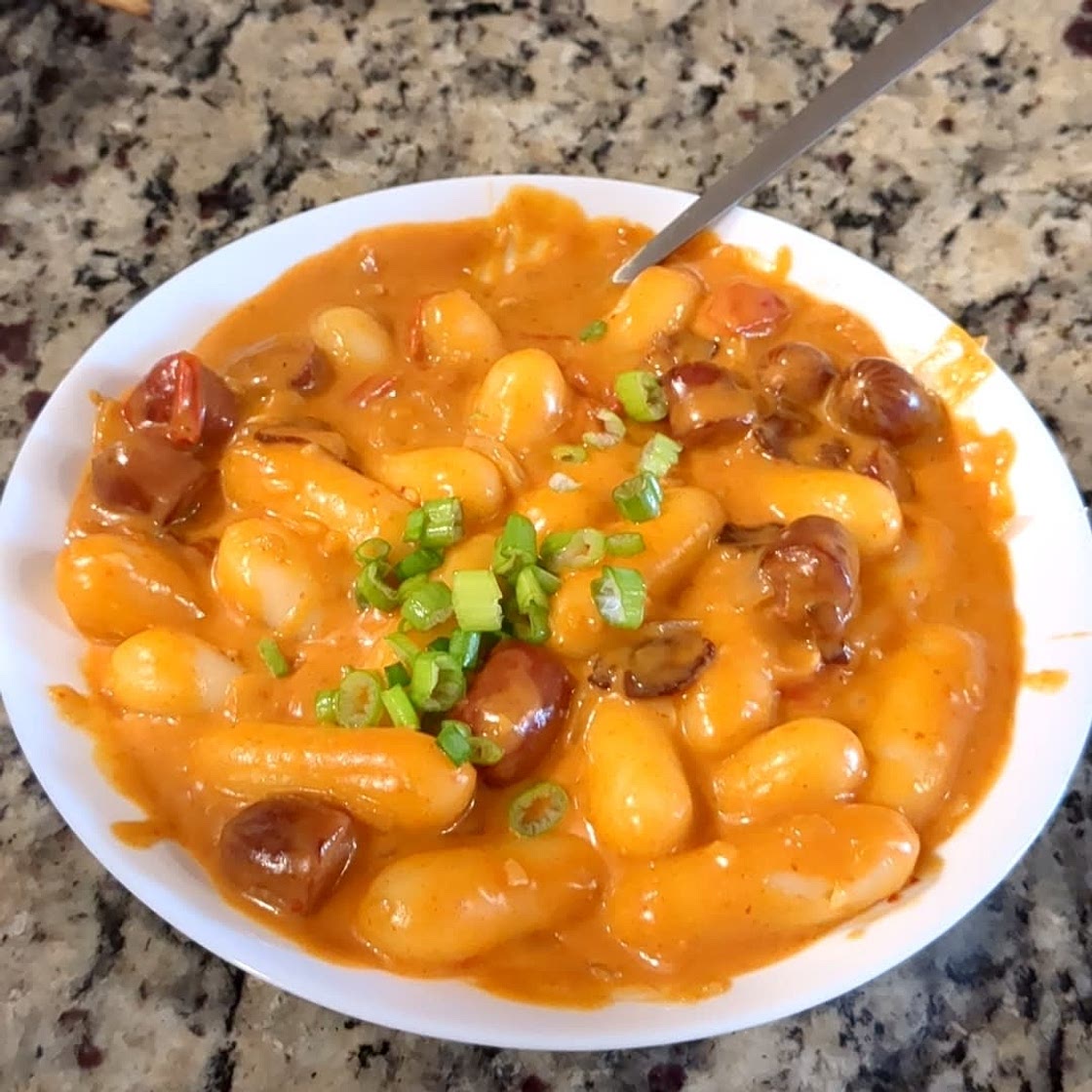 Quick & Easy Creamy Rose Tteokbokki