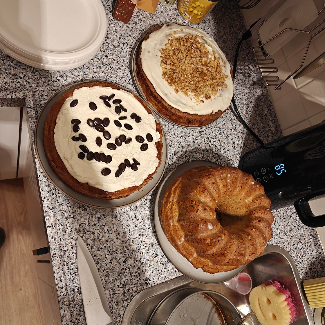 Worteltaart met vanillevulling