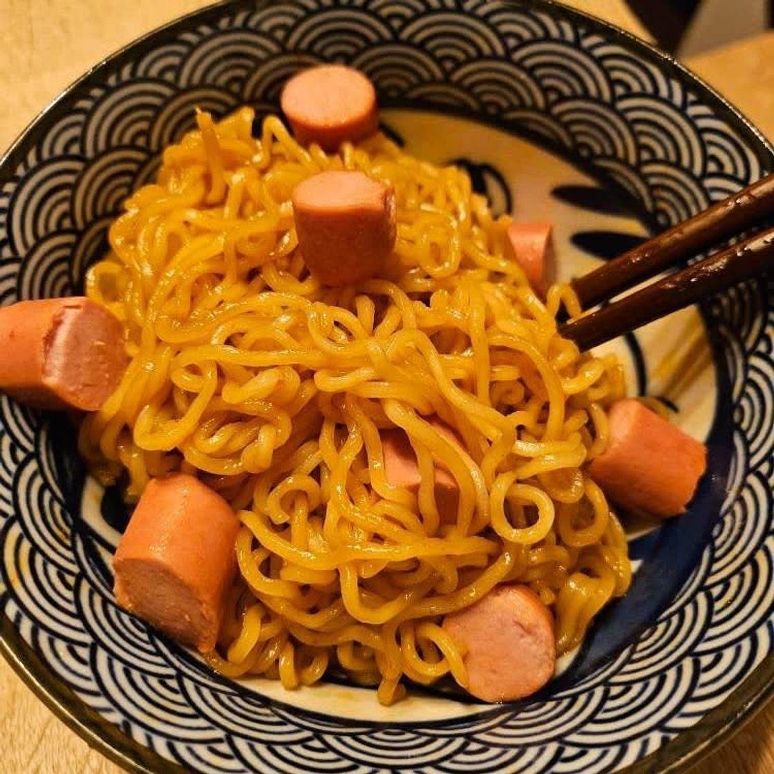 Ramen à l’ail et au sésame (10 minutes)