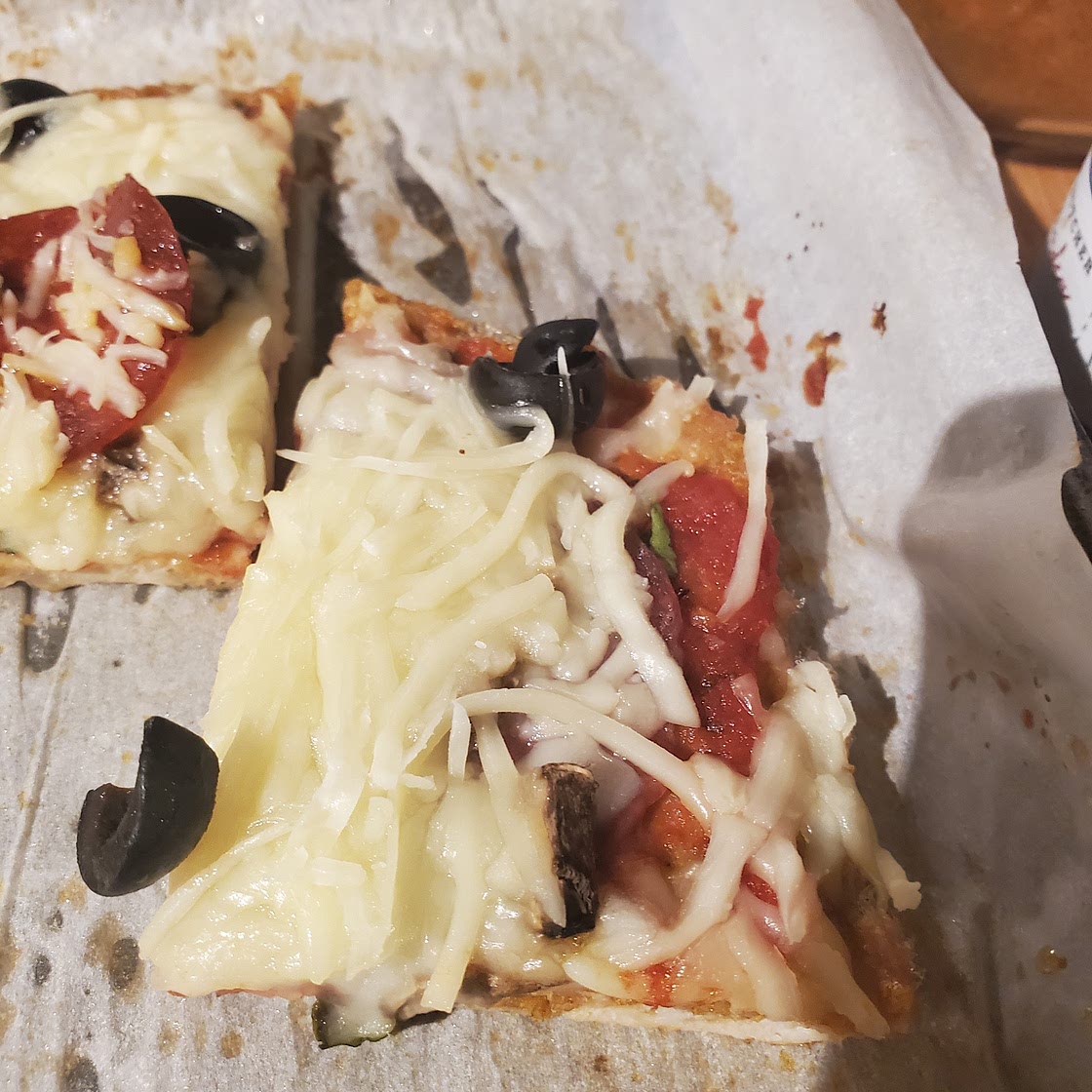 Low carb Meat pizza