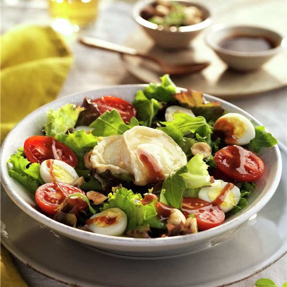 Ensalada de queso de cabra con vinagreta de membrillo