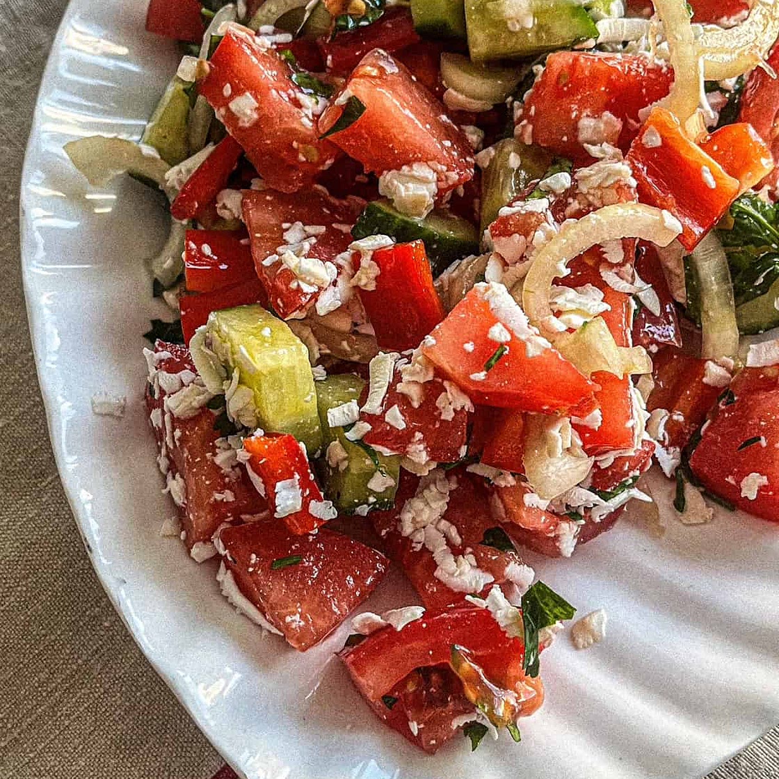 Bulgarian Shopska Salad (authentic)
