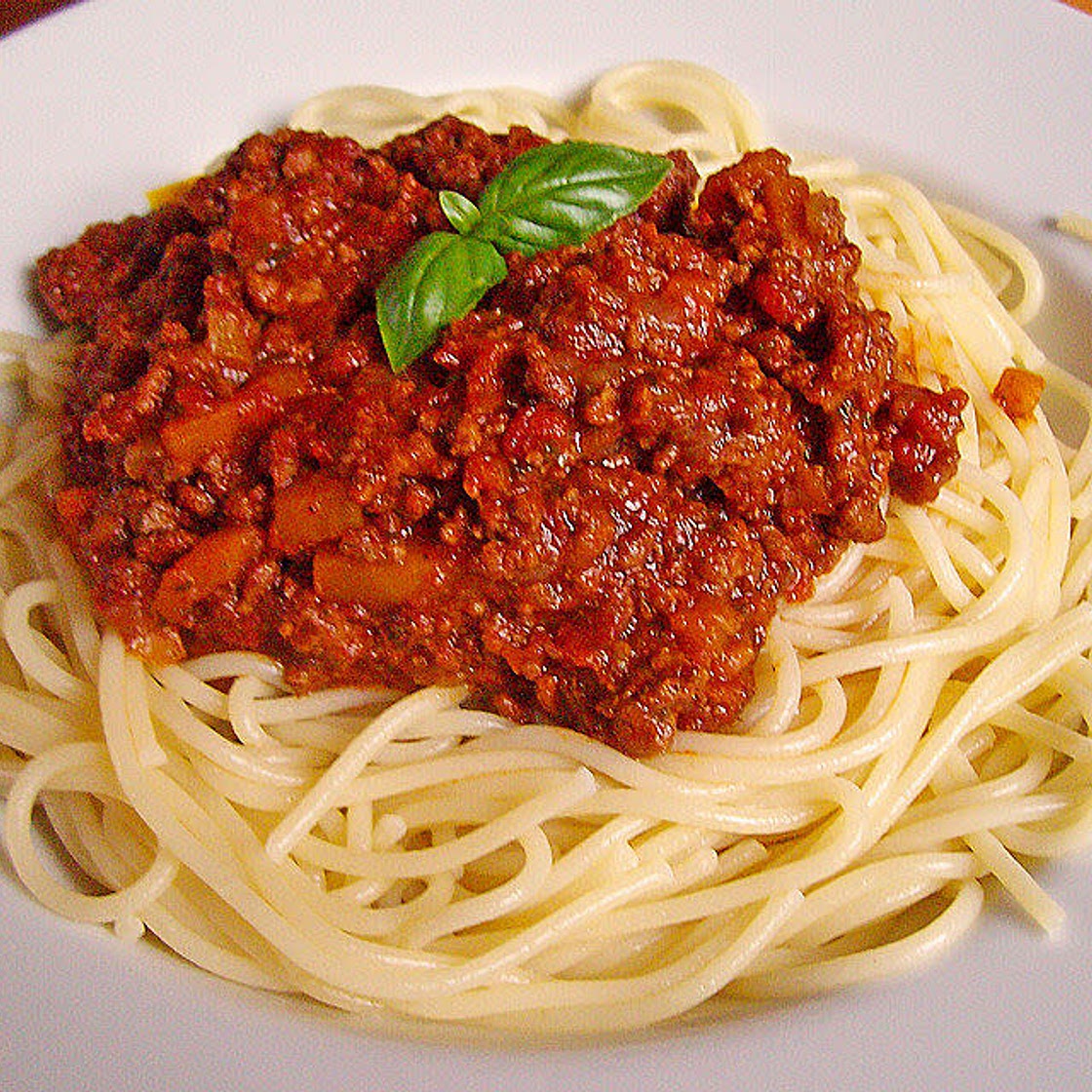 Spaghetti Bolognese scharfe Ananas