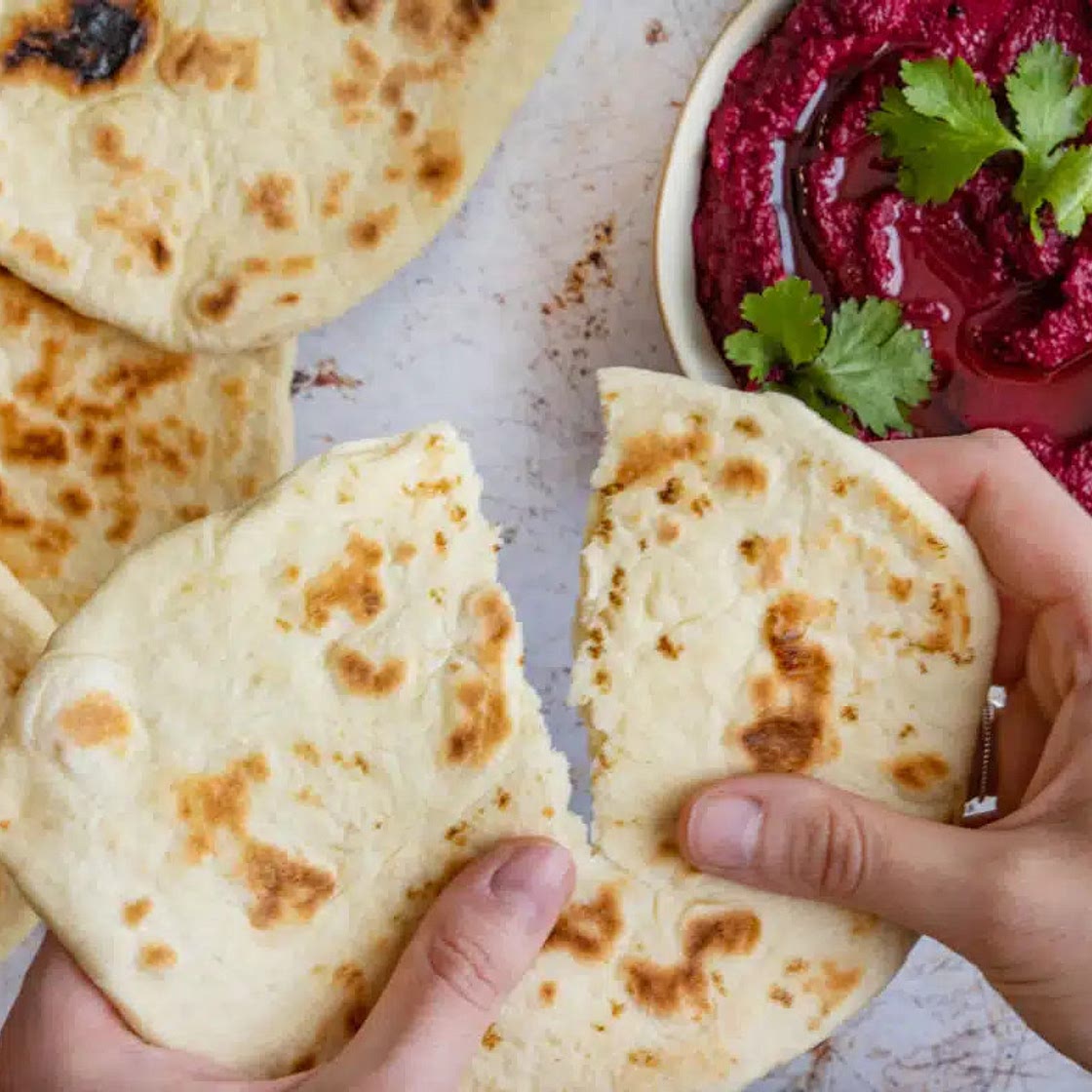 Arabisches Fladenbrot aus der Pfanne