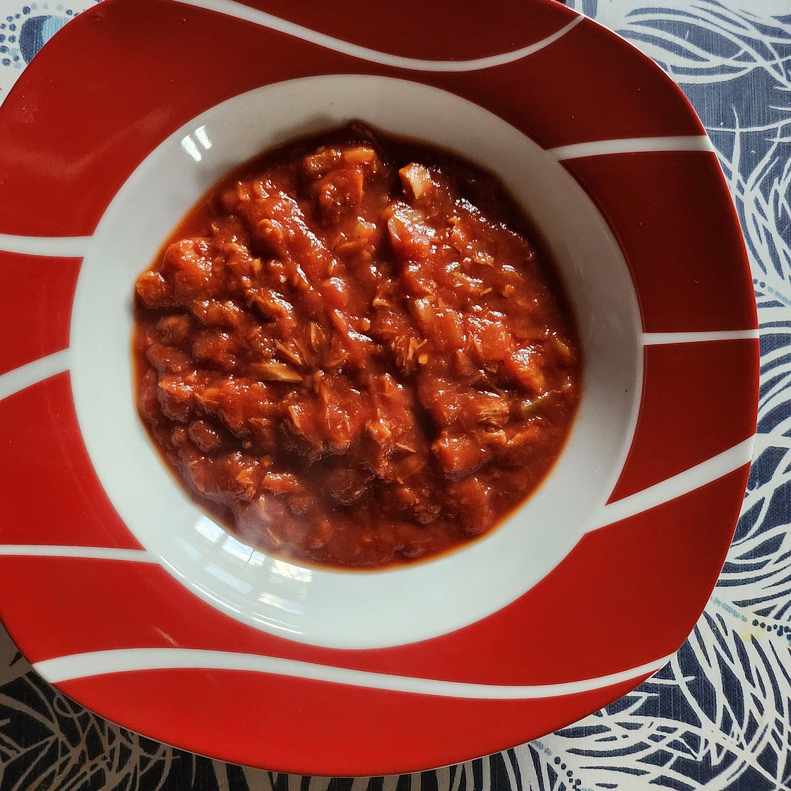 Spicy Tuna and Tomato Soup