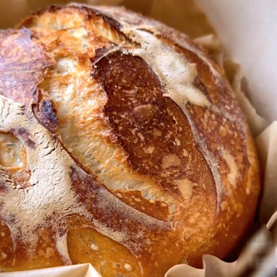 NO-KNEAD SOURDOUGH.