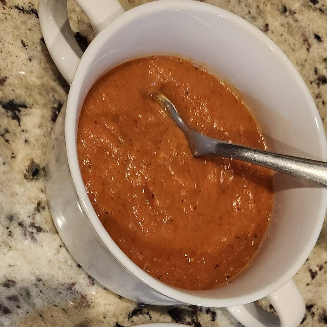 Roasted Red Pepper and Sweet Potato Soup | Canadian Living