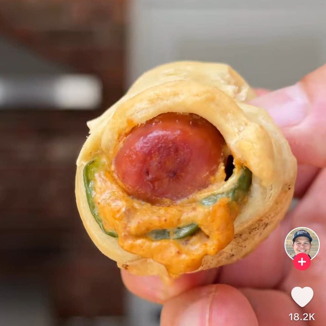 Chili Dog Poppers