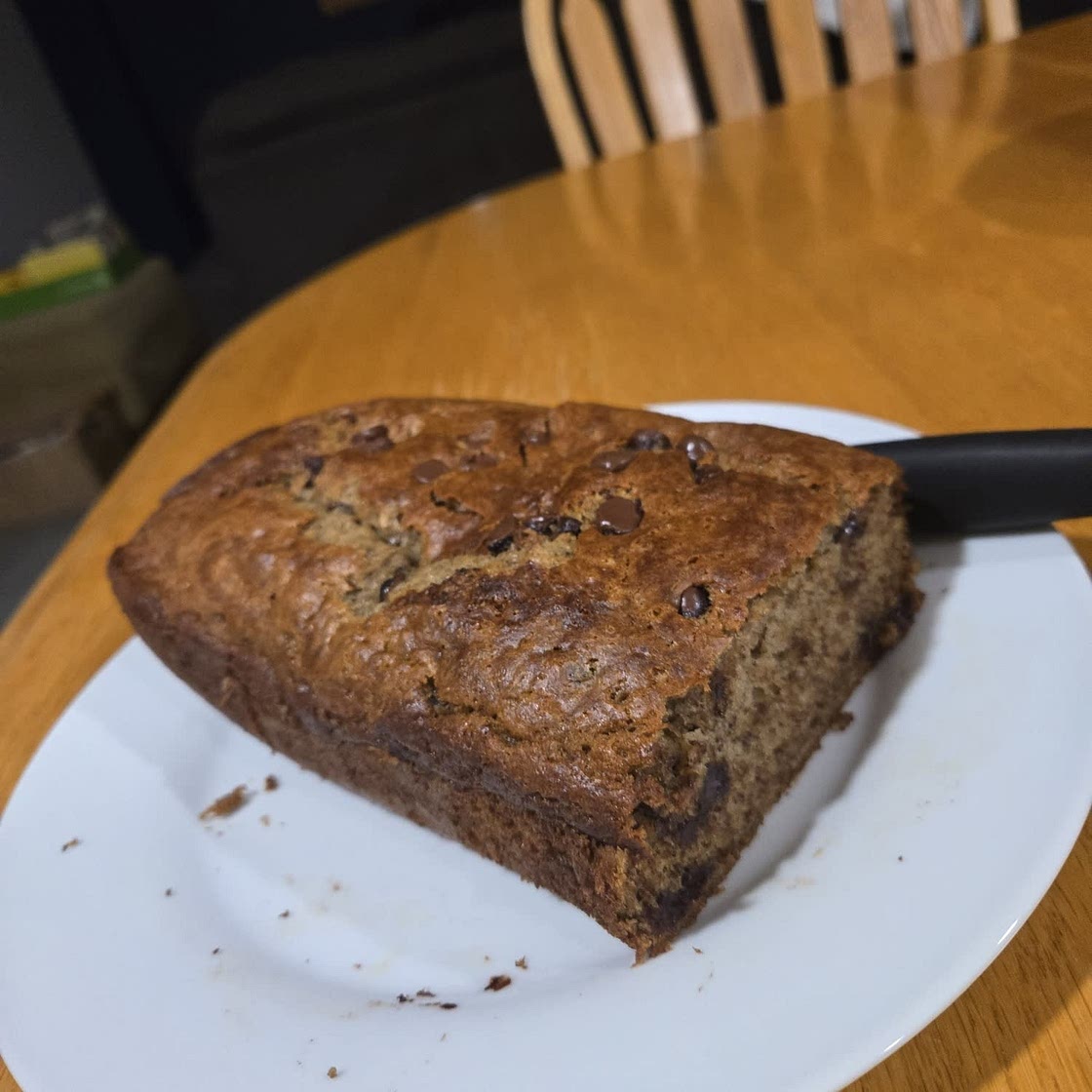 Easy Chocolate Chip Banana Bread