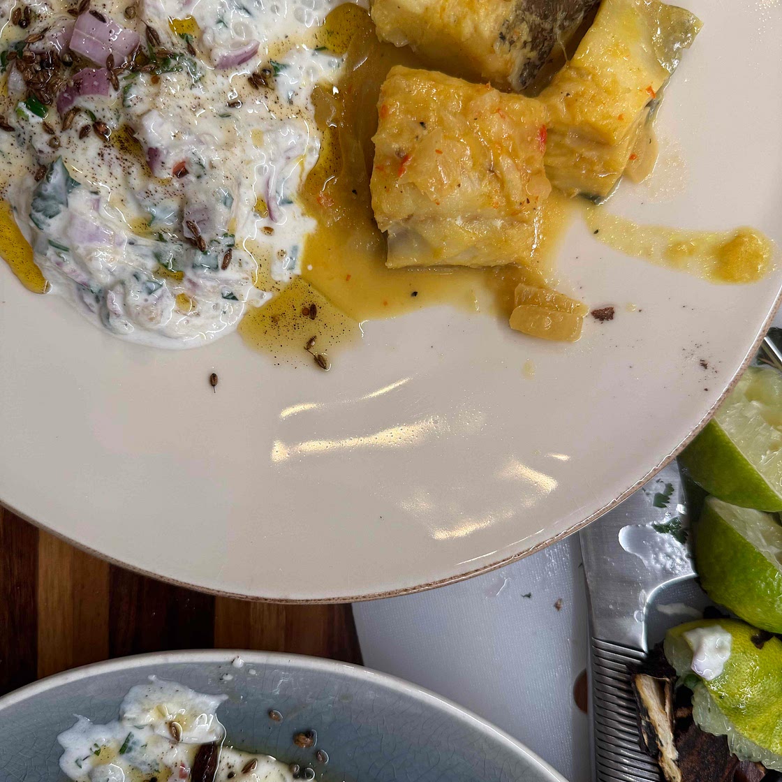Raita de berenjena asada