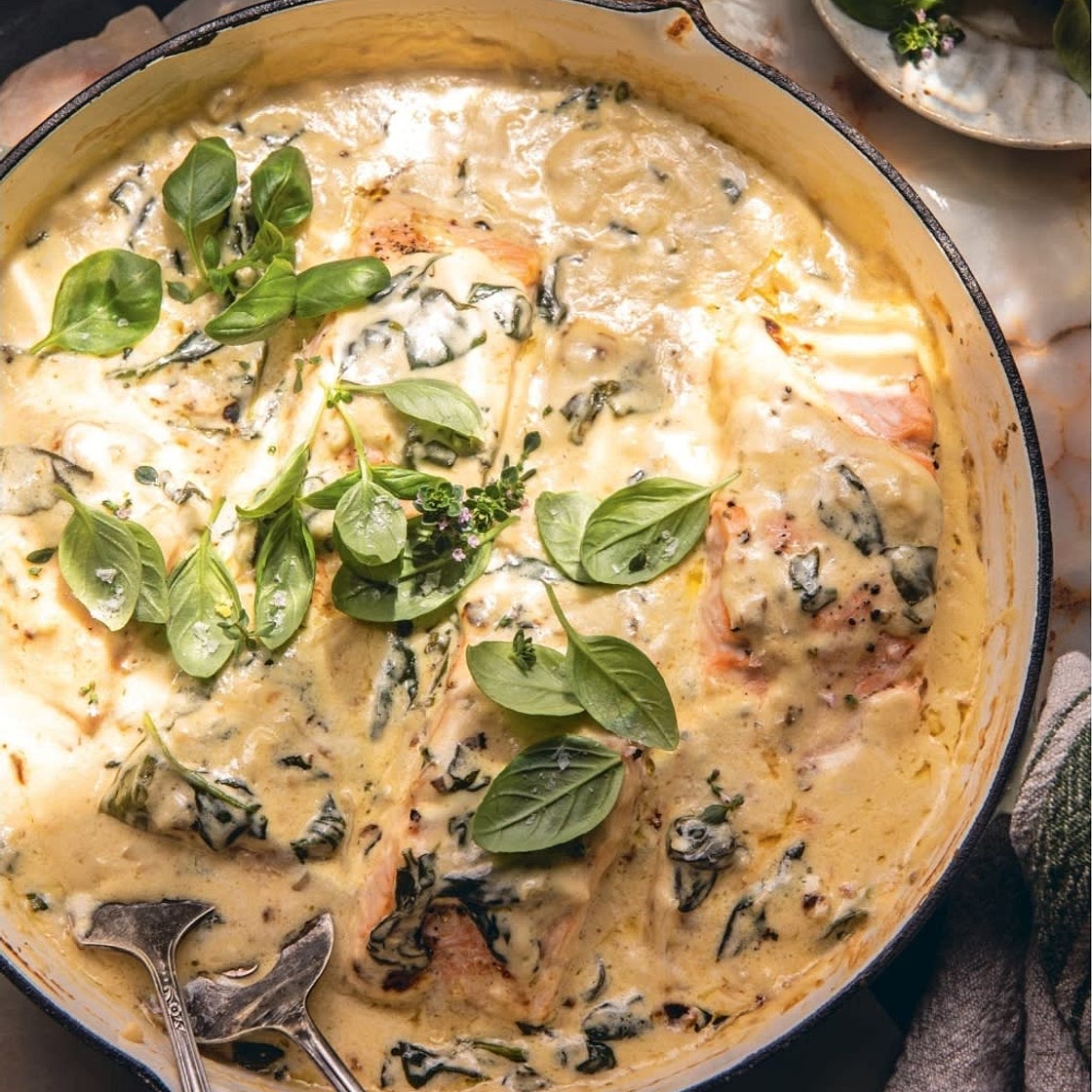 Creamed Spinach Salmon With Lemony Herbs