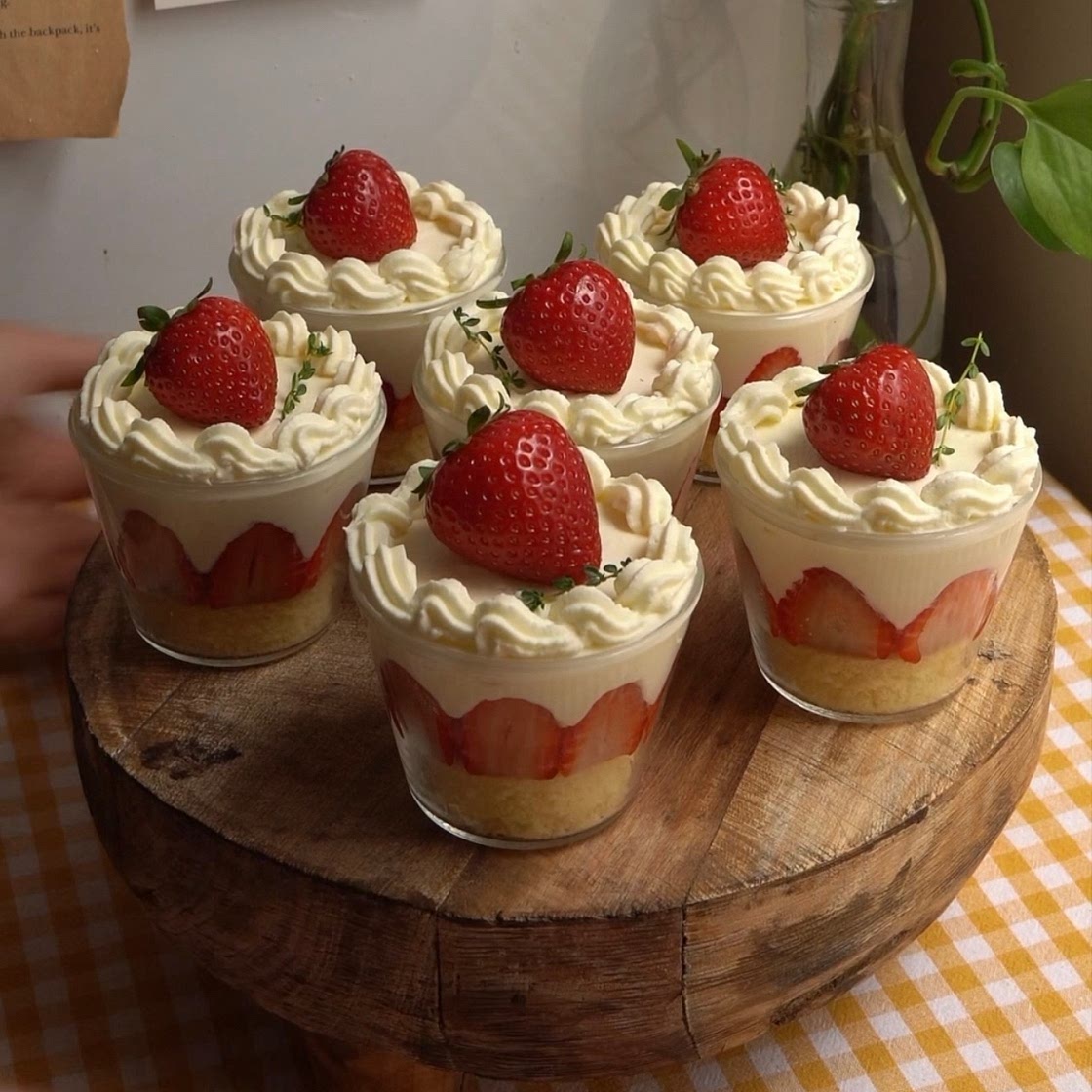 Mini Strawberry Shortcakes π