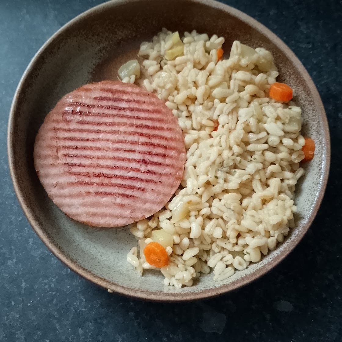 Steak de jambon , ebly et courgette