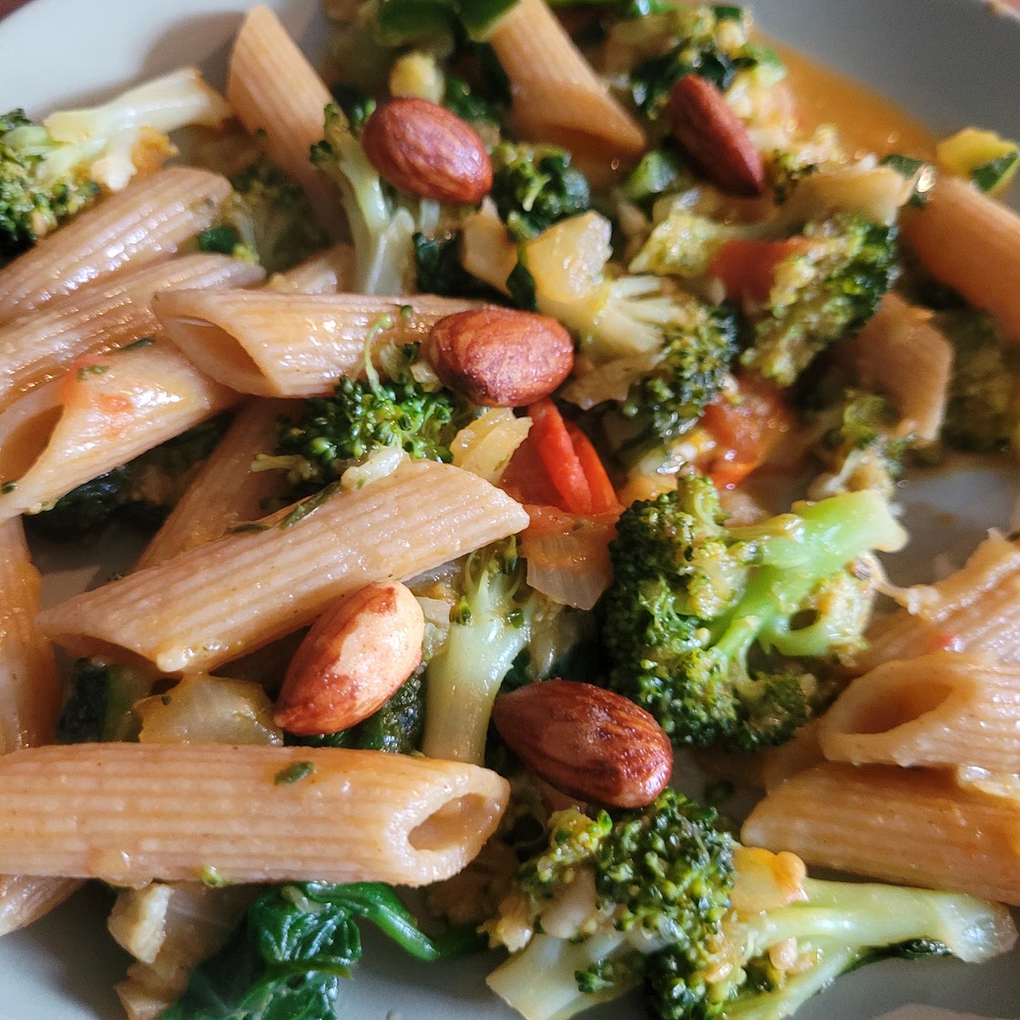 Pasta with veggies