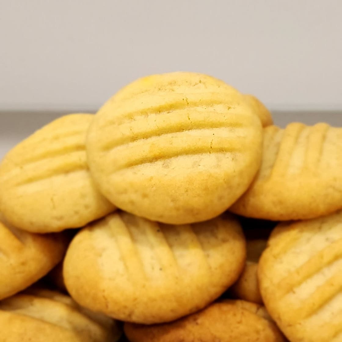 German Butter Cookies - Simple Holiday Cookie • Best German Recipes