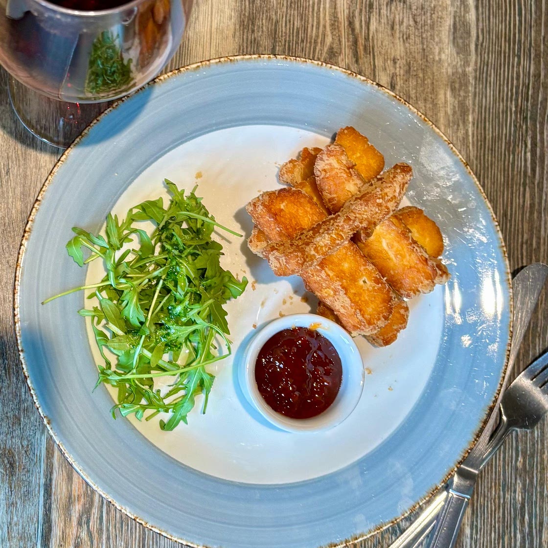 Air Fryer Halloumi Fries