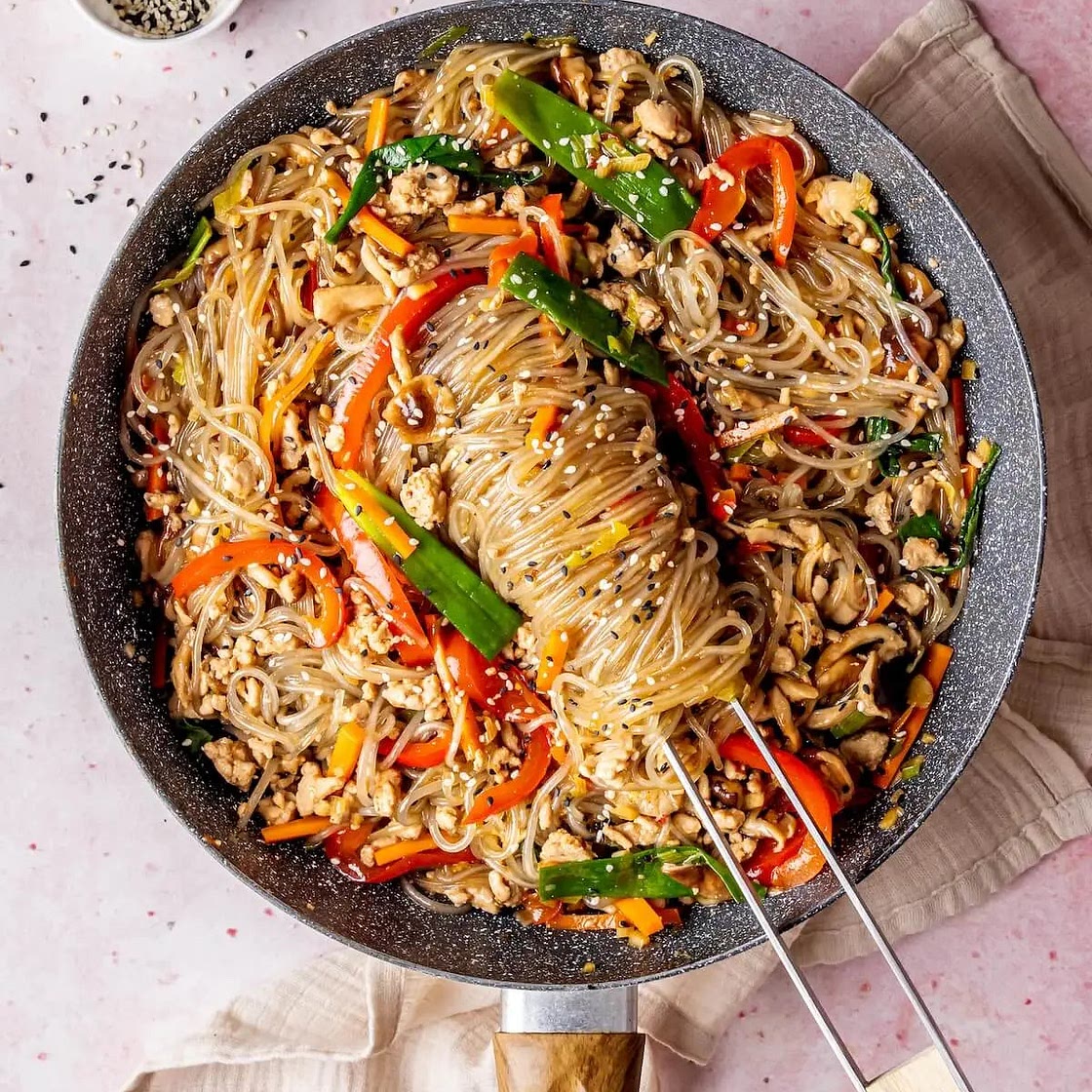 KOREAN GLASS NOODLE STIR FRY