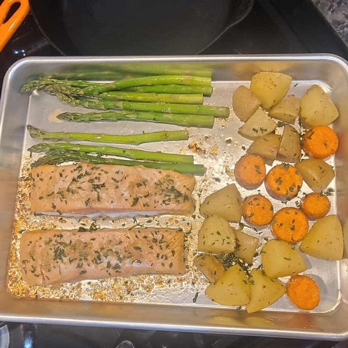 Garlic Butter-Roasted Salmon with Potatoes & Asparagus