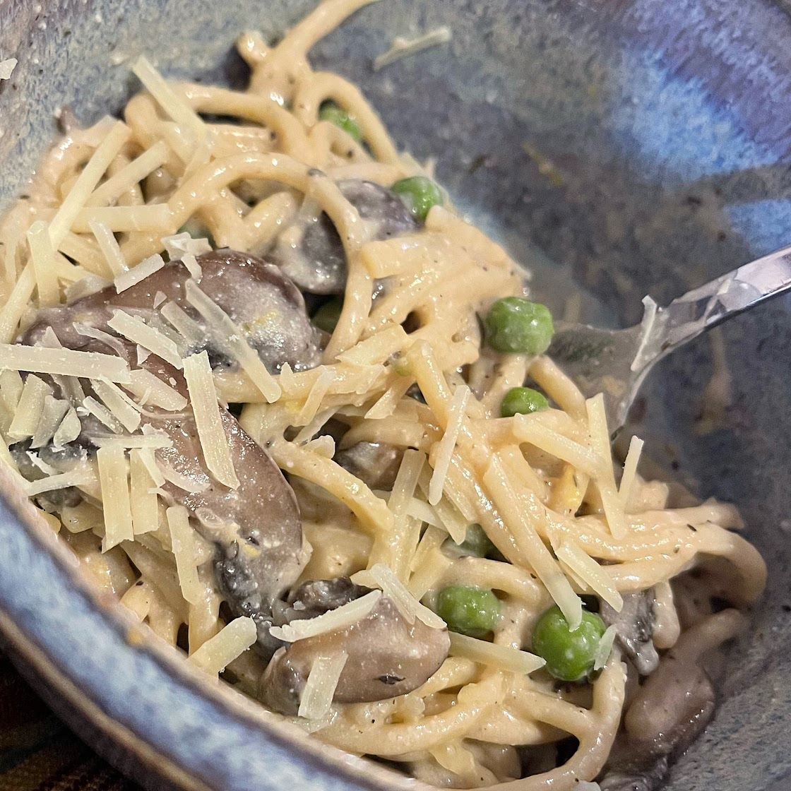 Pasta with Mushrooms and Peas Recipe