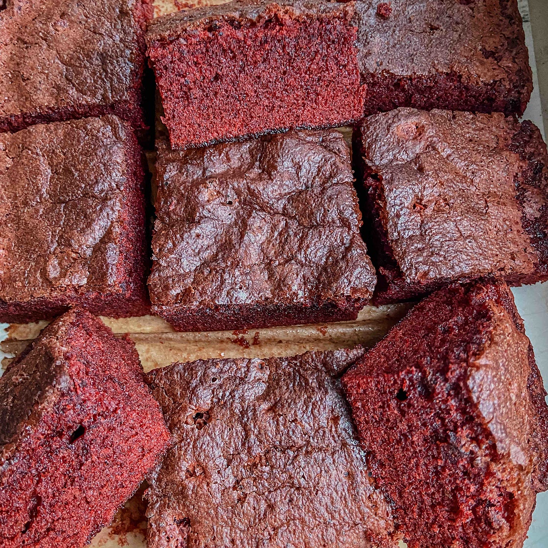 Red velvet brownie 