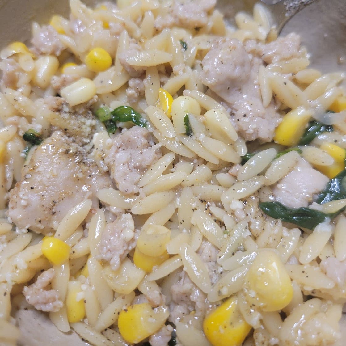 One-Pot Orzo with Sausage, Spinach and Corn