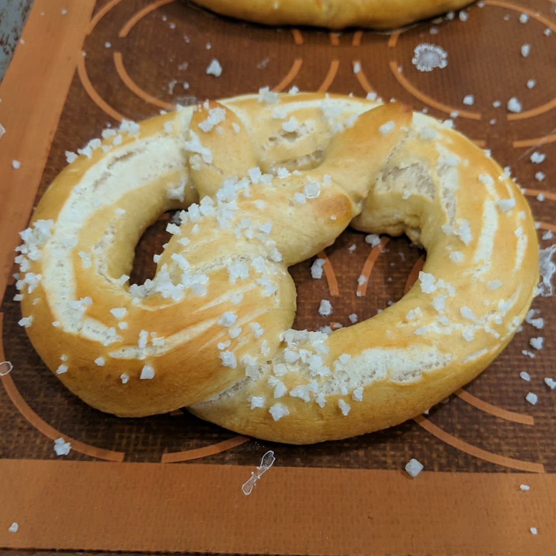 Easy Homemade Soft Pretzels