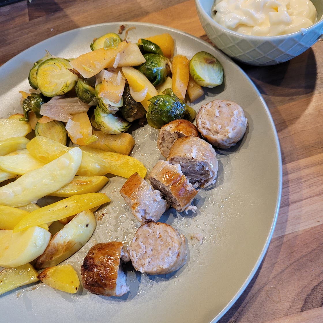 Pork sausage with fries