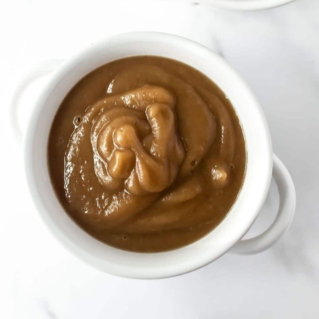Slow Cooker Cinnamon Applesauce