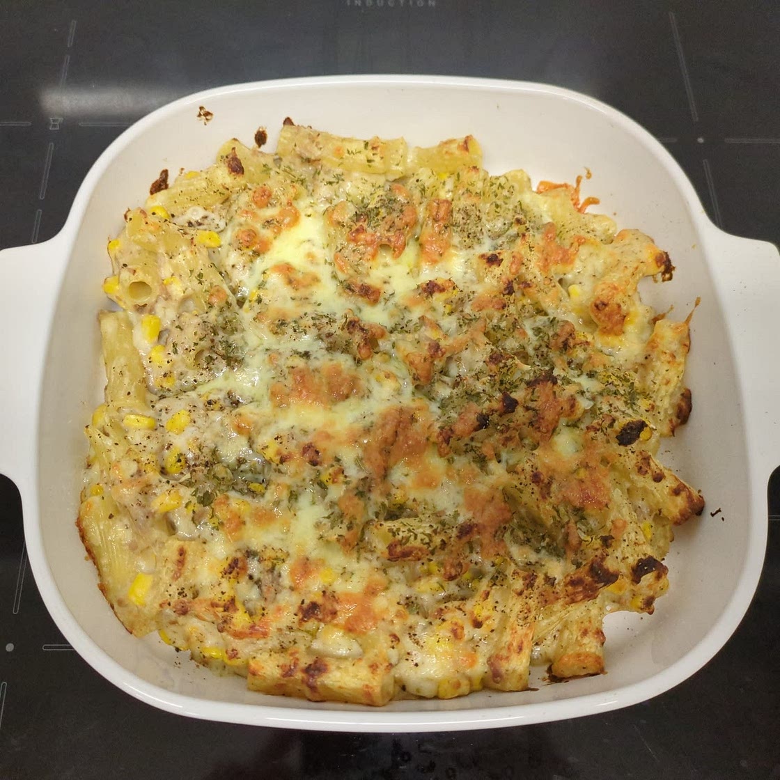 Tuna pasta bake