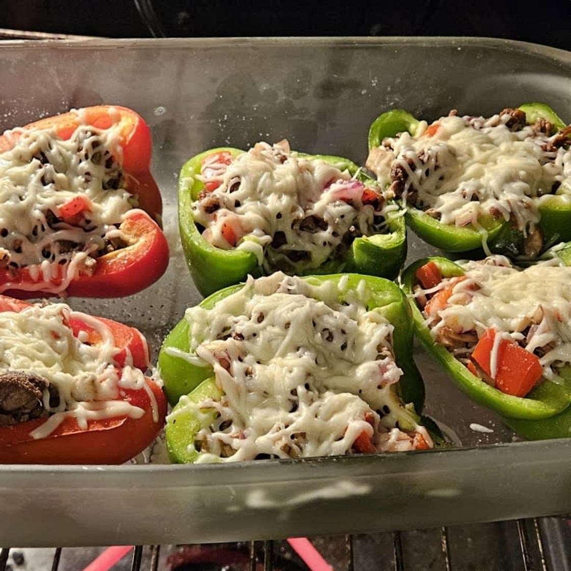 Philly Cheesesteak Stuffed Peppers