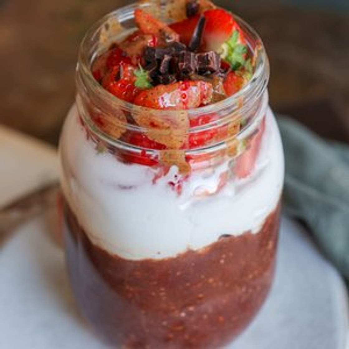 Vegan 'Nutella' Overnight Oats
