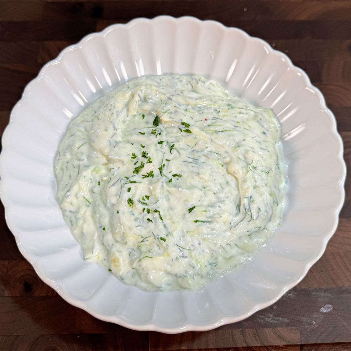 How to Make the Perfect Tzatziki – Creamy, Fresh & Delicious!