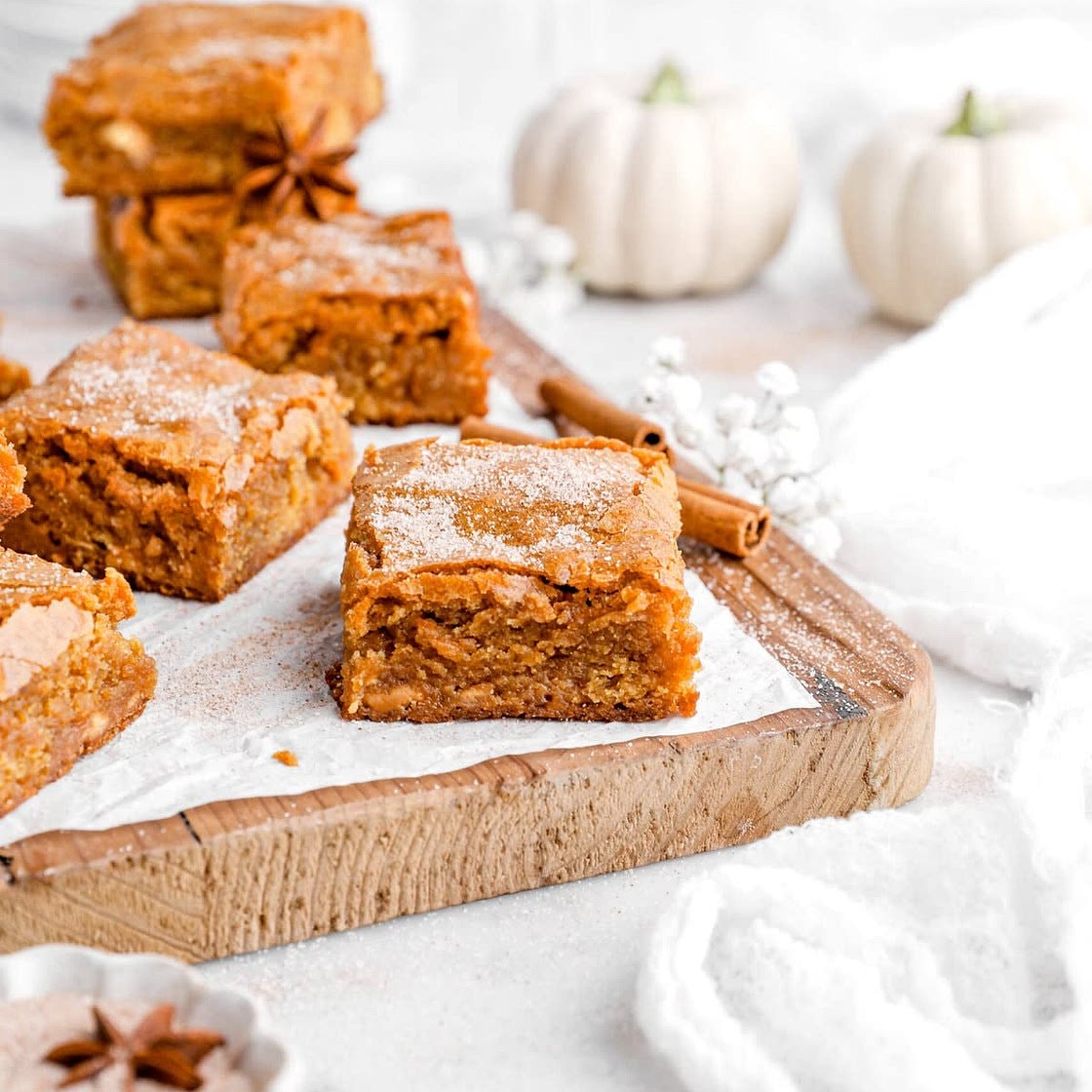 Spiced Pumpkin White Chocolate Chip Blondies