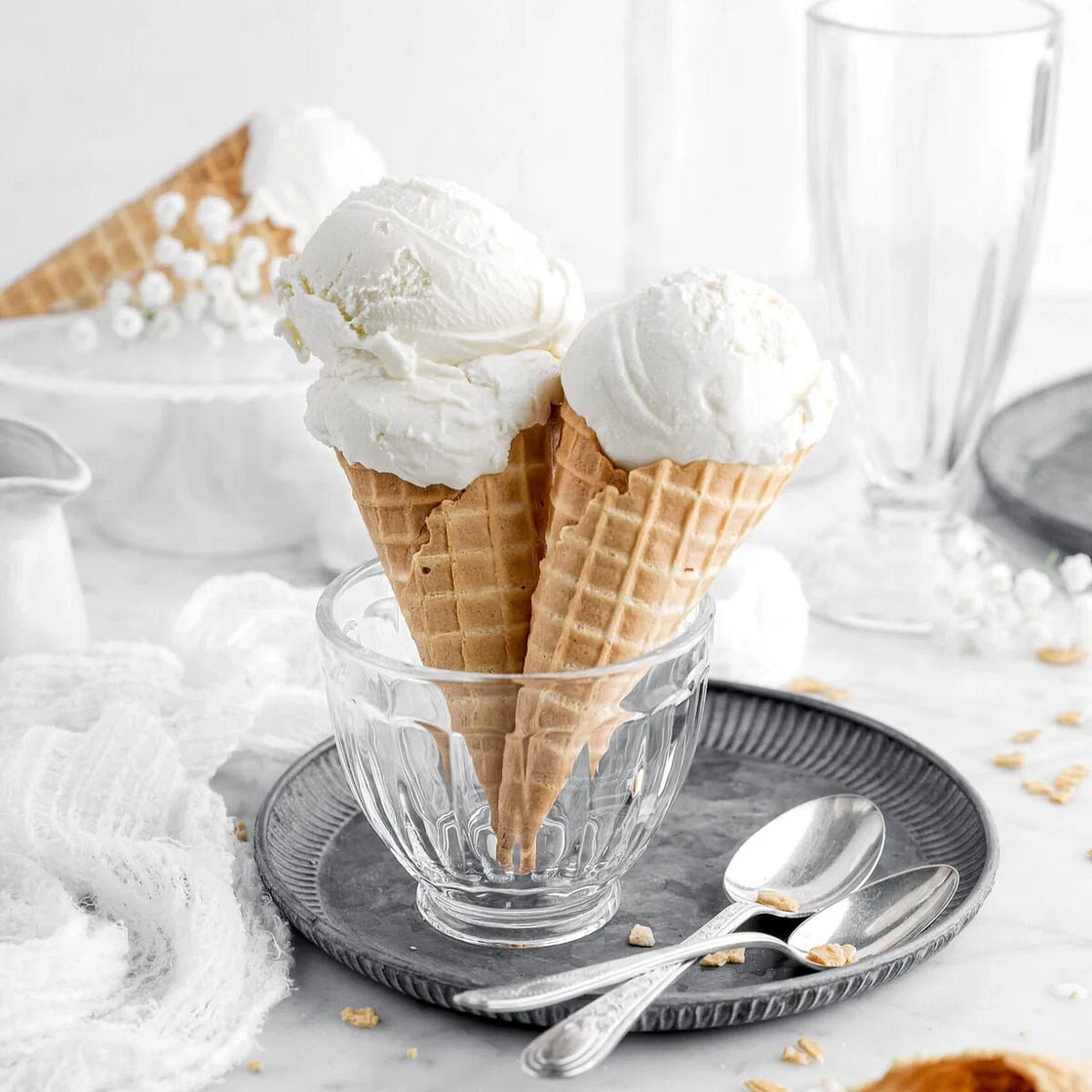 The Easiest Creamy Vanilla Ice Cream (No Eggs!)
