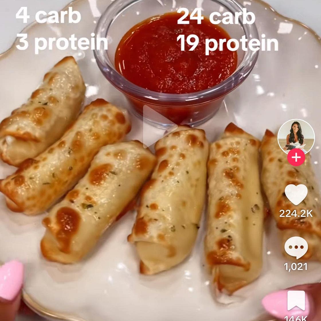Crunchy Wonton Mozzarella Sticks