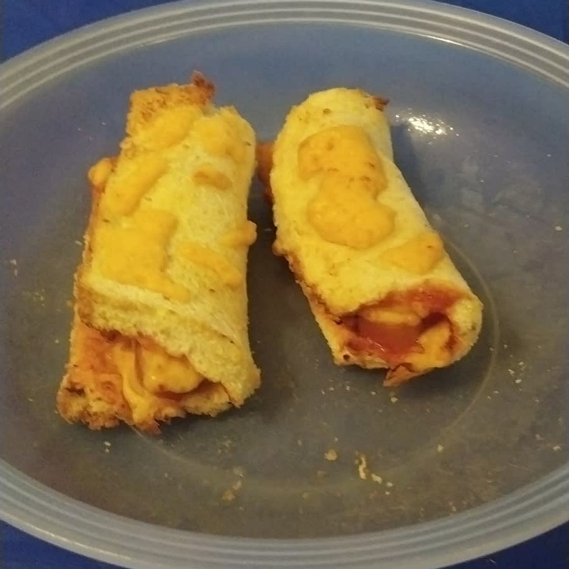 Air Fryer Pizza Rolls